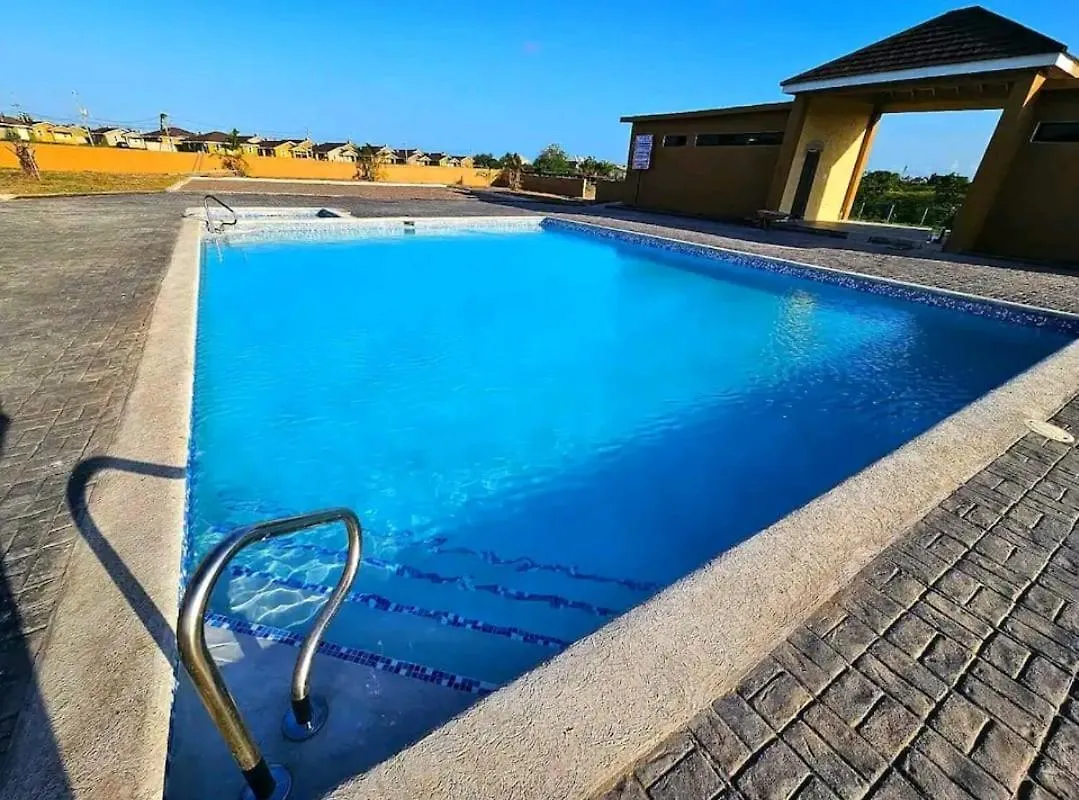 Bellarose At Colbeck ,Gated With Pool, Stylishly Modern Villa Old Harbour 0*,  Jamaica